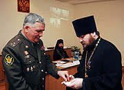 Cвященнослужителей и мирян Томской епархии наградили юбилейными медалями и знаками ФСИН России